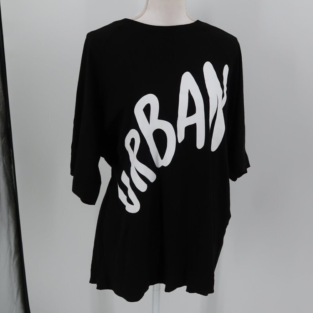 Urban Los Angeles Project Black Tie back T-Shirt Size F = Large